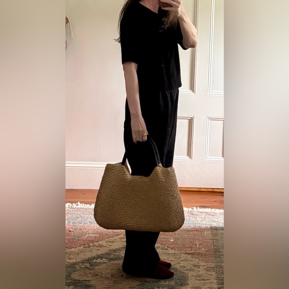 Tommy Bahama Raffia and Leather Tote/Shoulder Bag - Picture 4 of 5